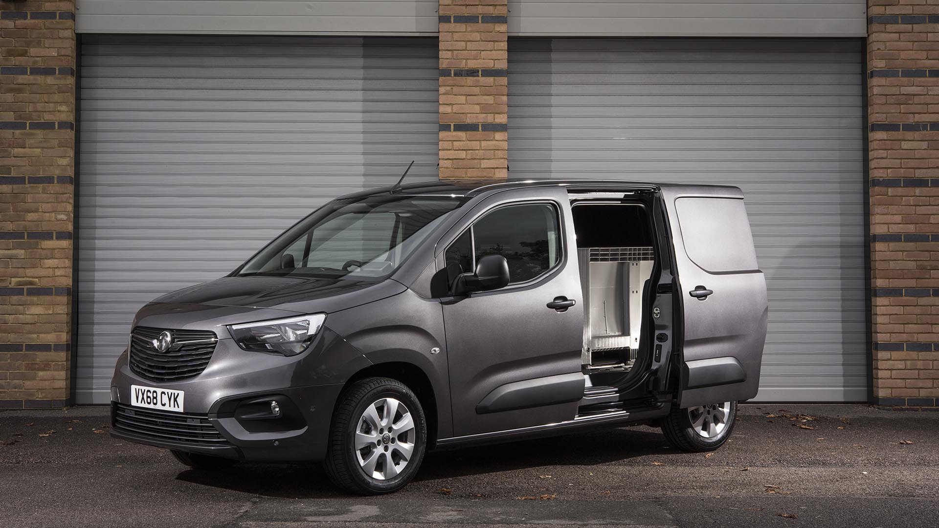 Hazme Perdido Hacia abajo vauxhall crew cab vans for sale Comedia de